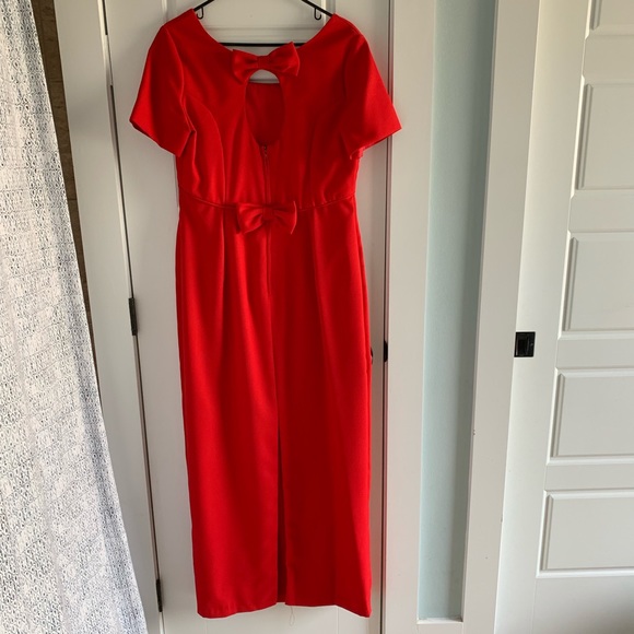 Lovely red formal dress - Picture 3 of 4